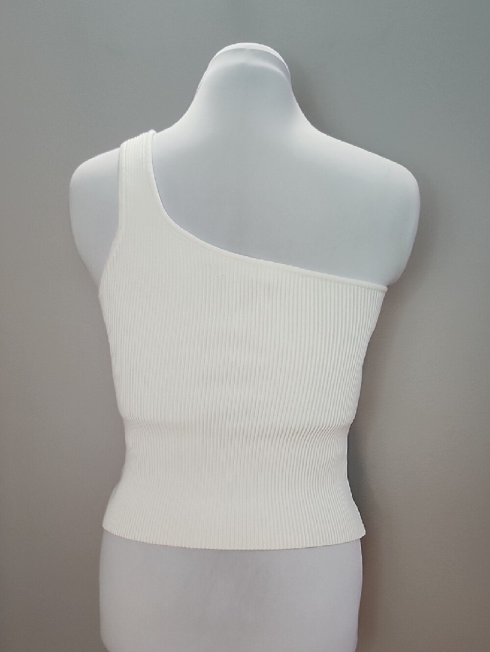 ARITZIA BABATON White Sculpt Knit One-Shoulder Ribbed Crop Top - Picture 7 of 14